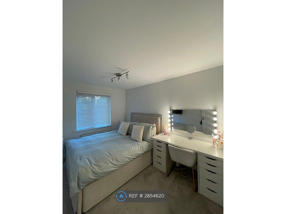 Property photo 3 of 13 Bedroom 1 - King Bed