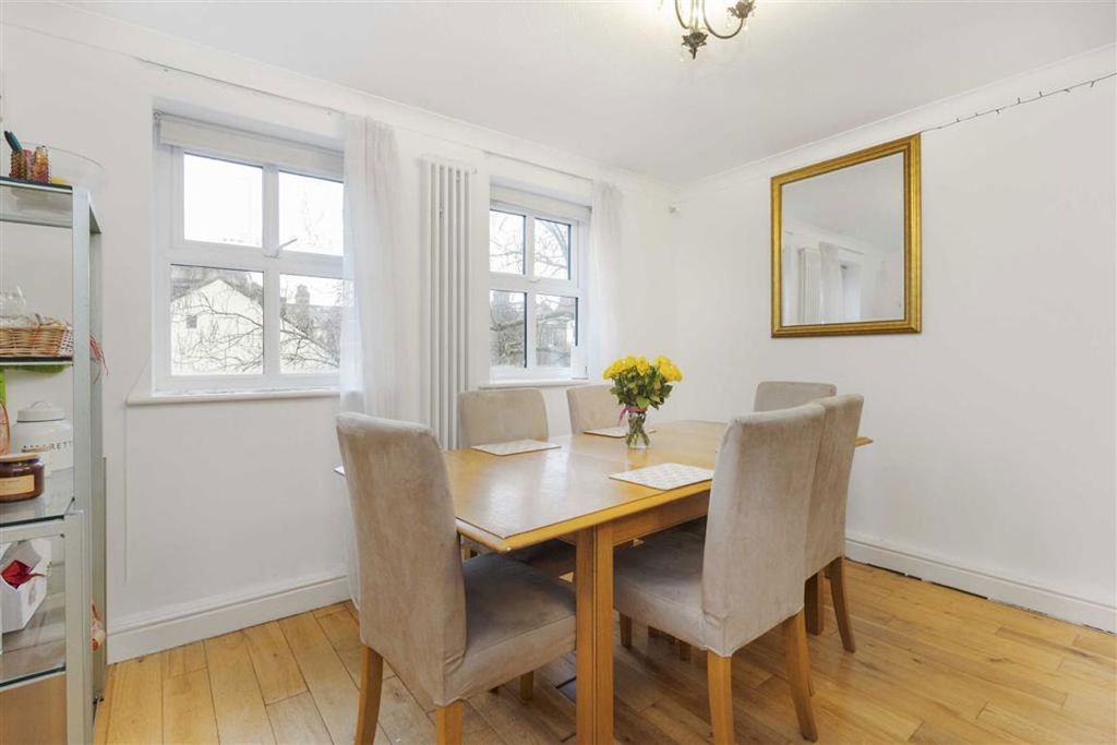 Property photo 2 of 5