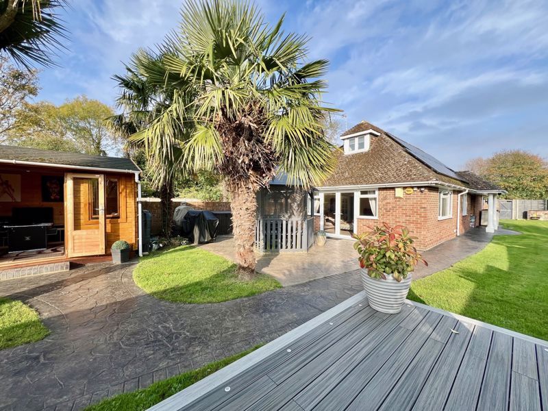 Property photo 3 of 34 Photo 39