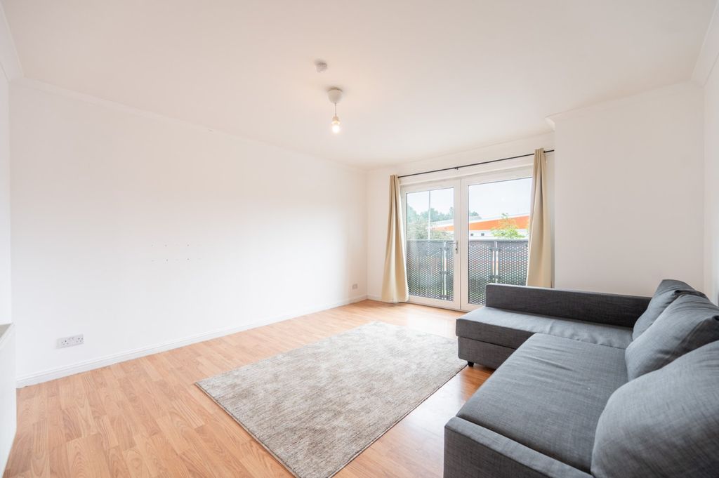 Property photo 3 of 11 Picture No. 03