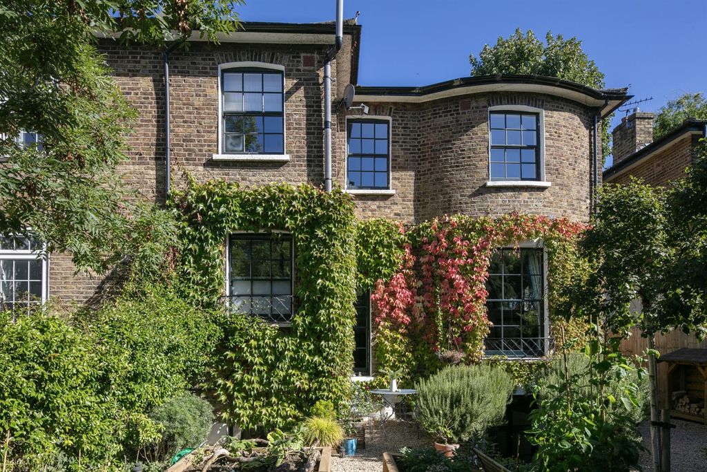 Property photo 1 of 50 3Y6A3738.Jpg