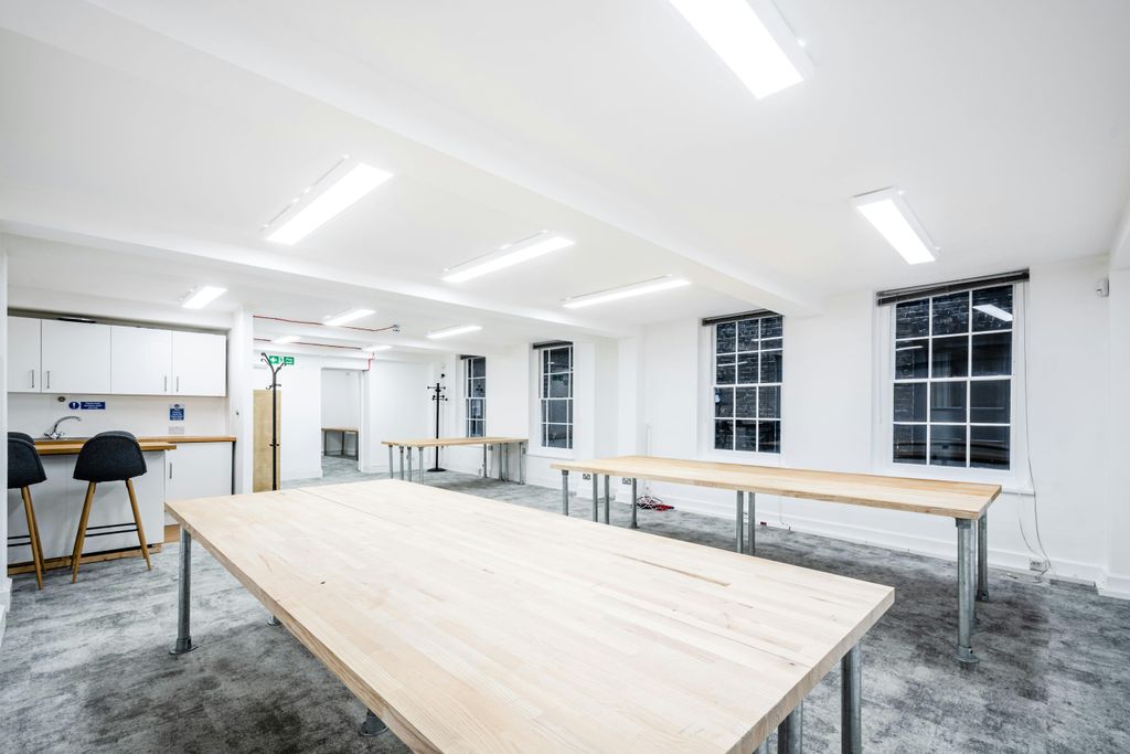 Property photo 3 of 14 Gun House 1F Low Res 14.Jpg