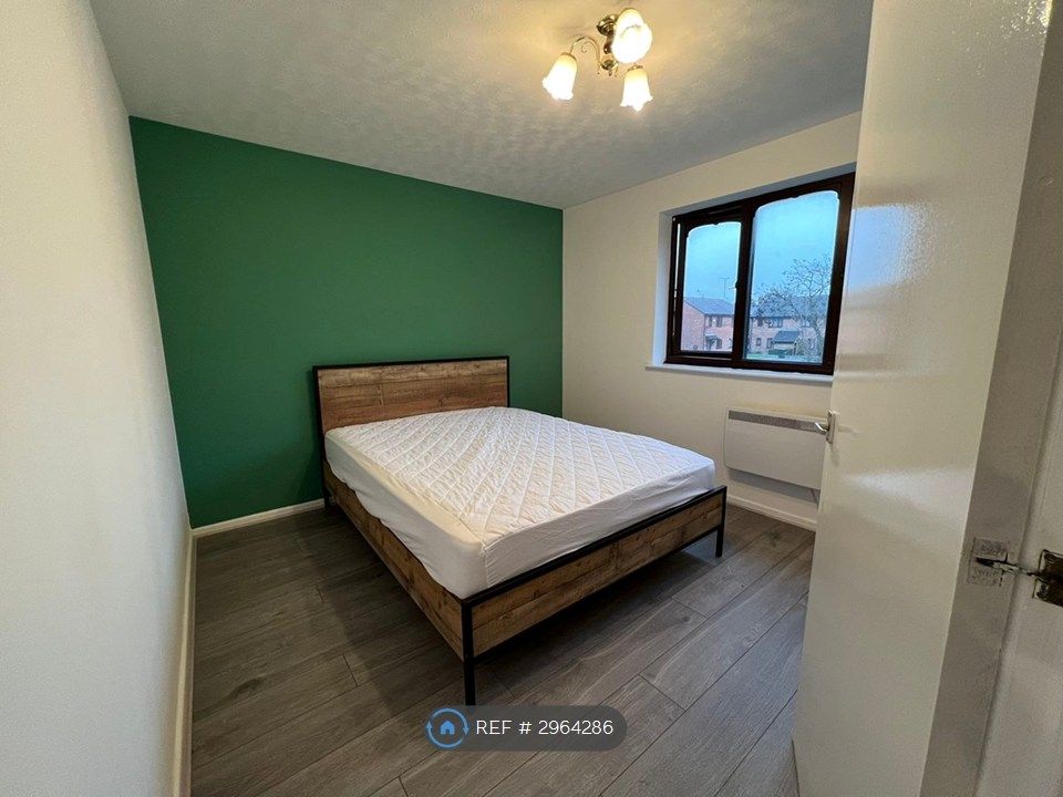 Property photo 3 of 6