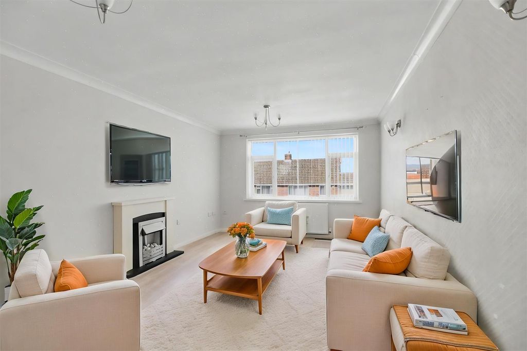 Property photo 2 of 23 Ai Lounge.Jpeg