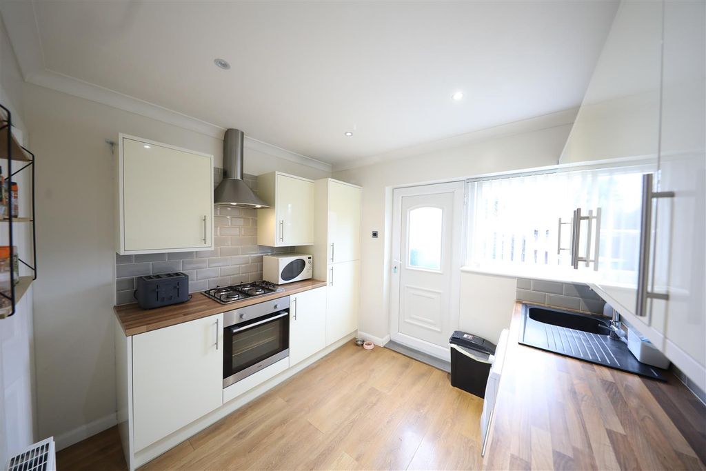 Property photo 3 of 16 0A9A4281.Jpg