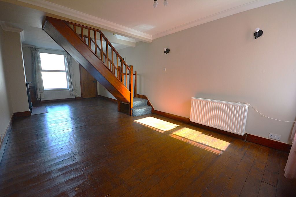 Property photo 3 of 7 Lounge View 2