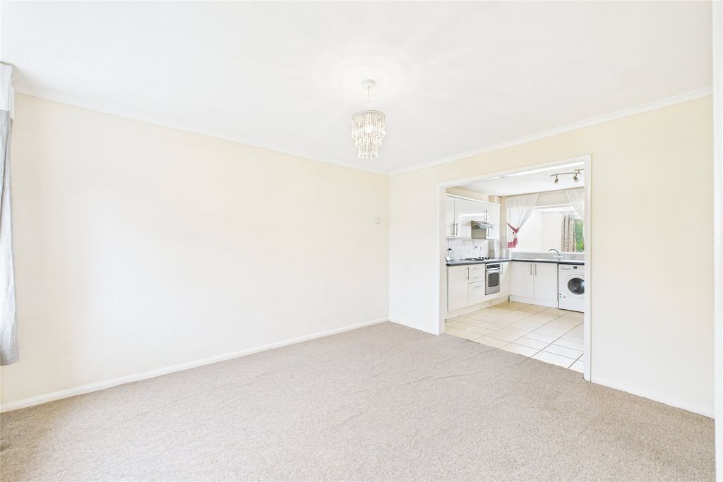 Property photo 2 of 10 Picture No. 19