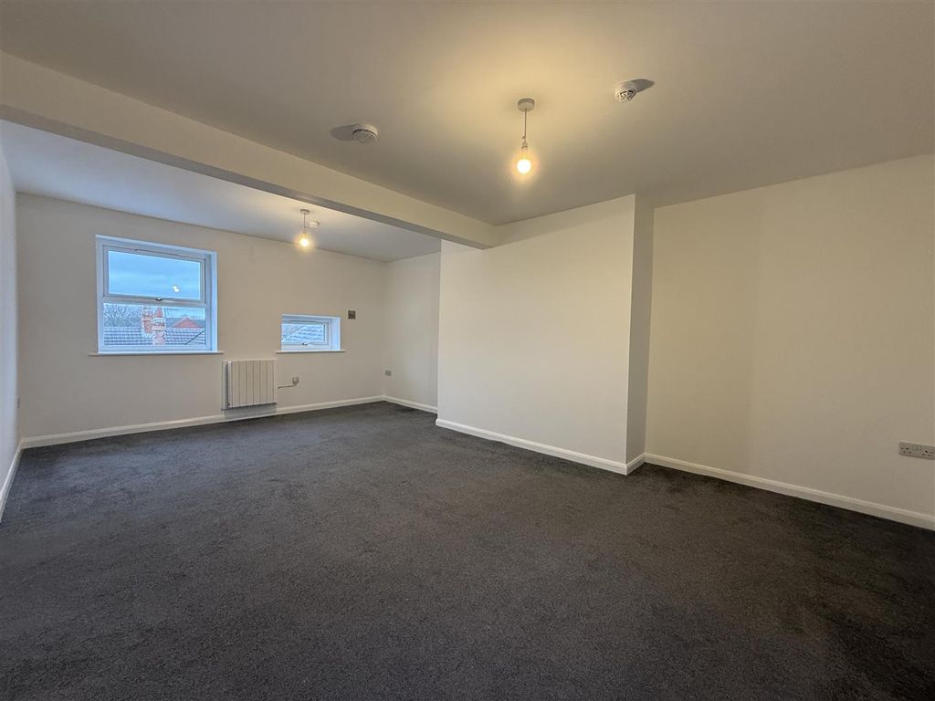 Property photo 2 of 12 Img_4725.Jpg