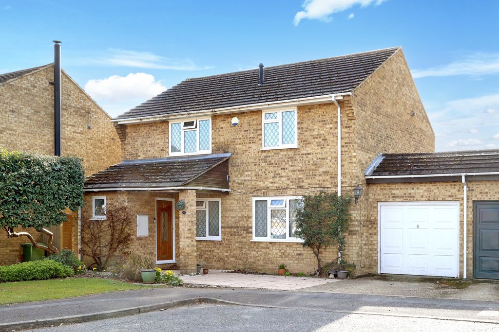 Property photo 1 of 16