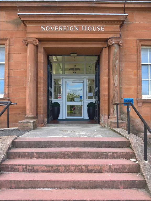 Property photo 3 of 9 Photo 24
