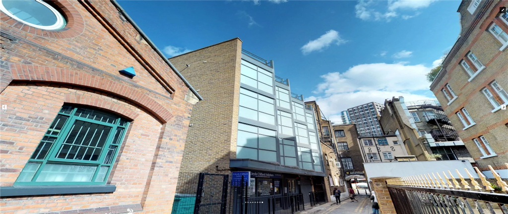 Property photo 3 of 3