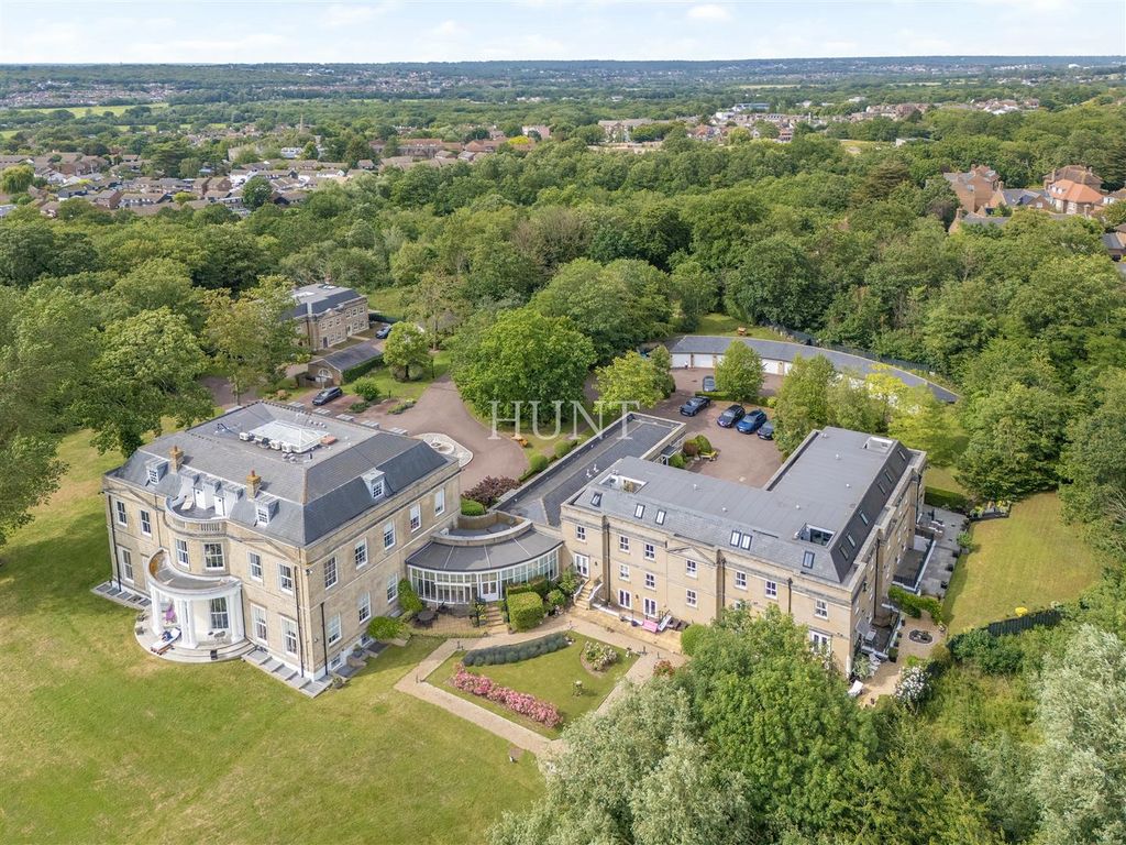 Additional image 39 of 4 bed flat for saleRegents Drive, Repton Park, Woodford Green, Essex IG8