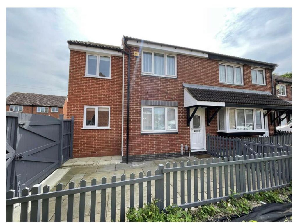 Property photo 1 of 31