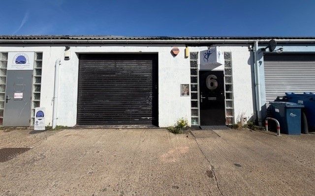 Property photo 1 of 8