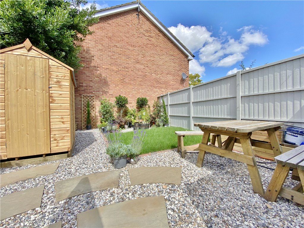 Property photo 1 of 7 Garden