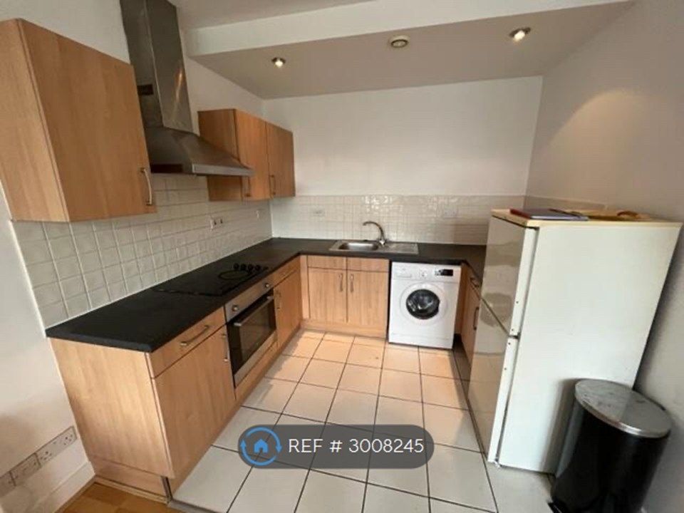 Property photo 2 of 12