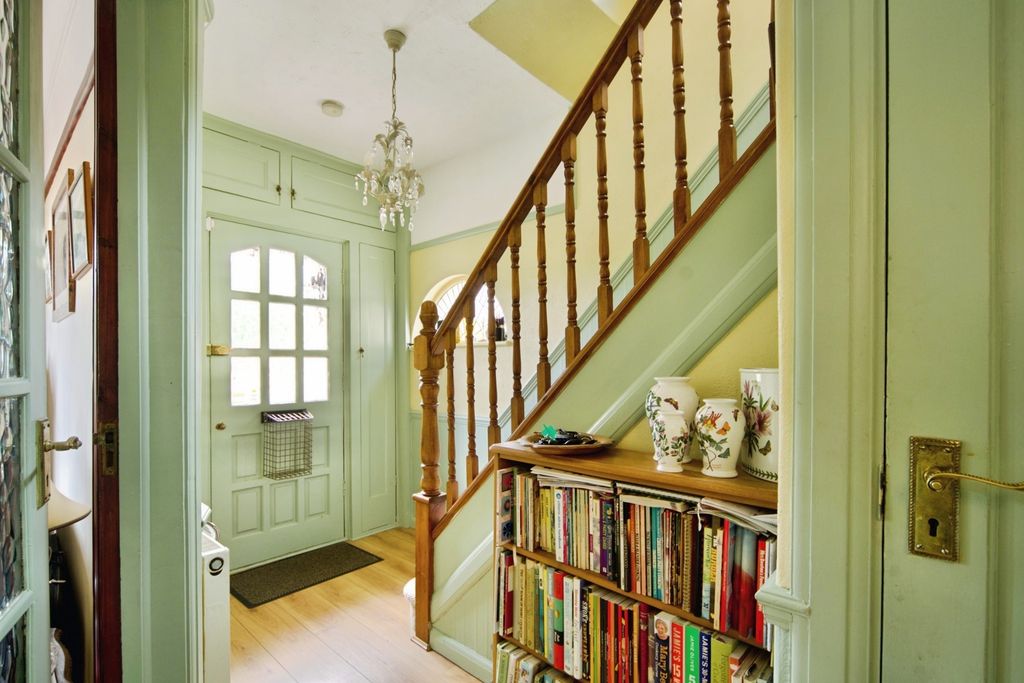 Property photo 2 of 26 Pbox-Img.Jpg