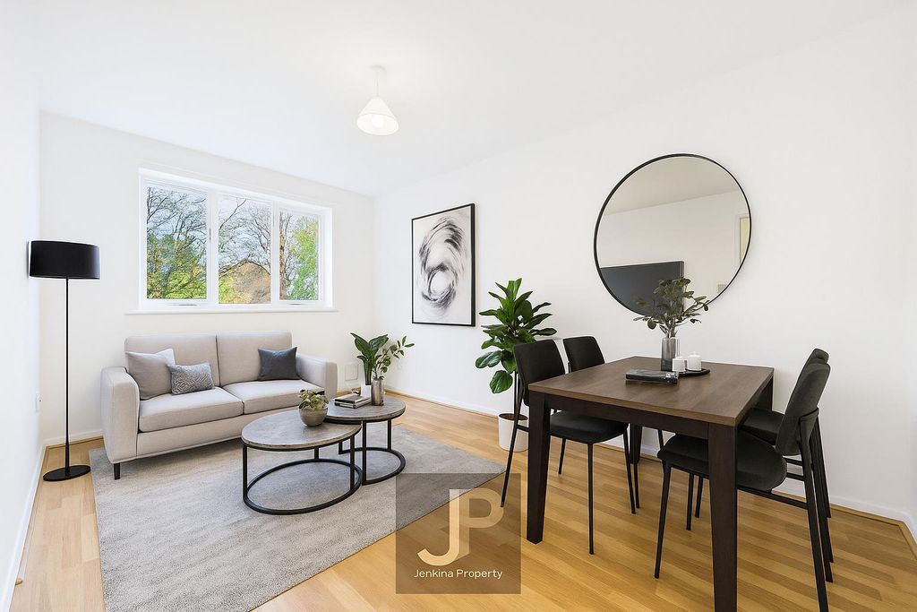 Property photo 2 of 12 With Furniture