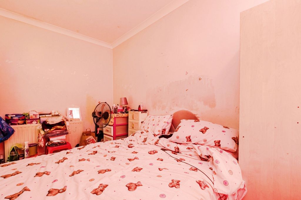 Property photo 3 of 11 Pbox-Img.Jpg