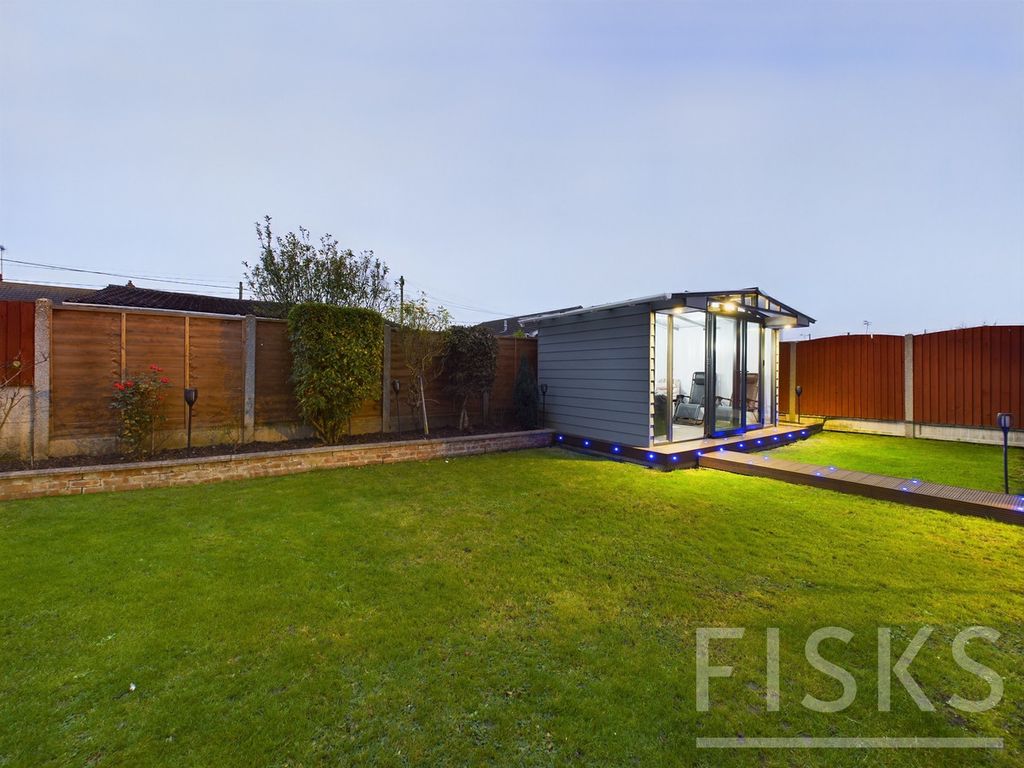 Property photo 1 of 23