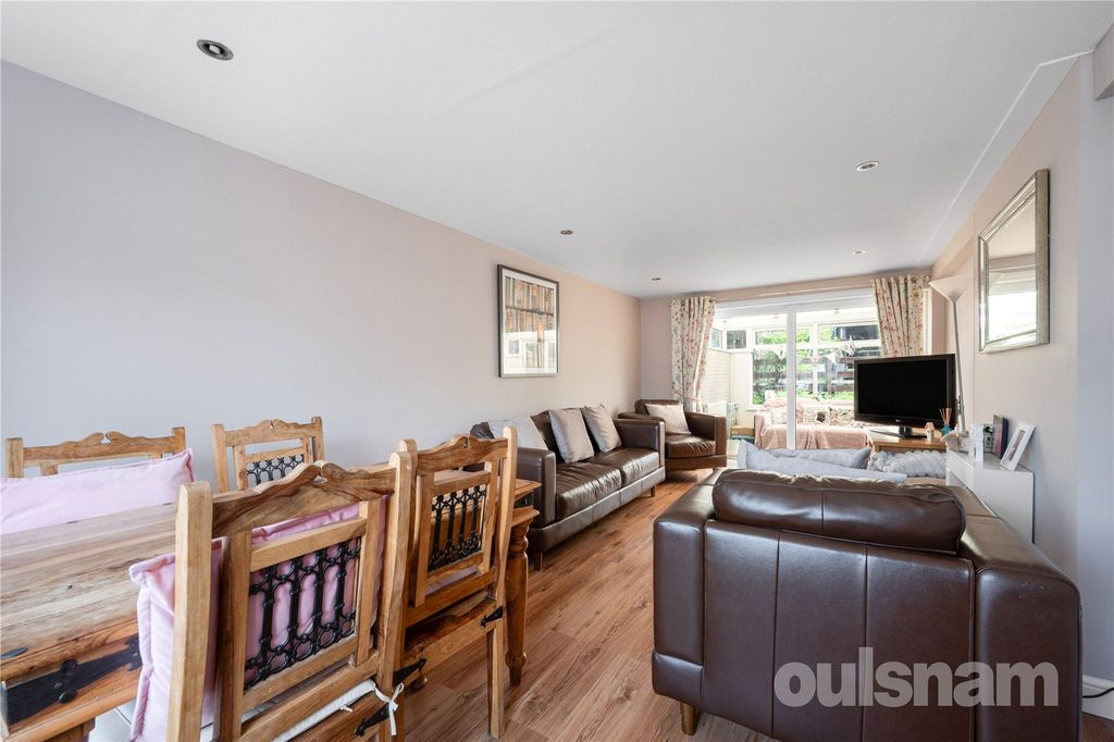 Property photo 3 of 14 Picture No. 13