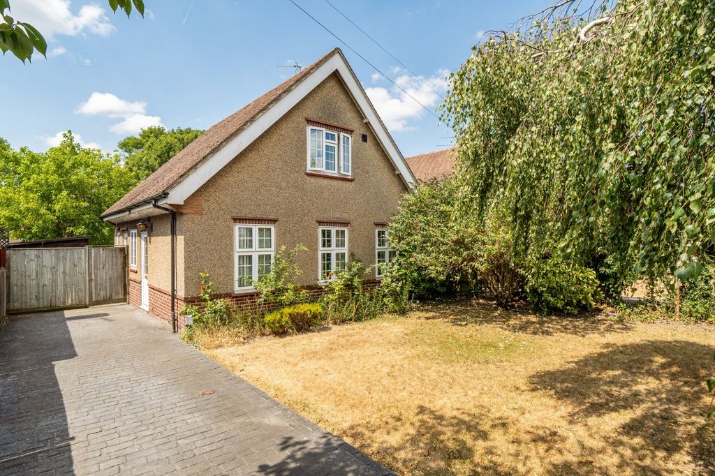 Property photo 1 of 16 Picture No. 15