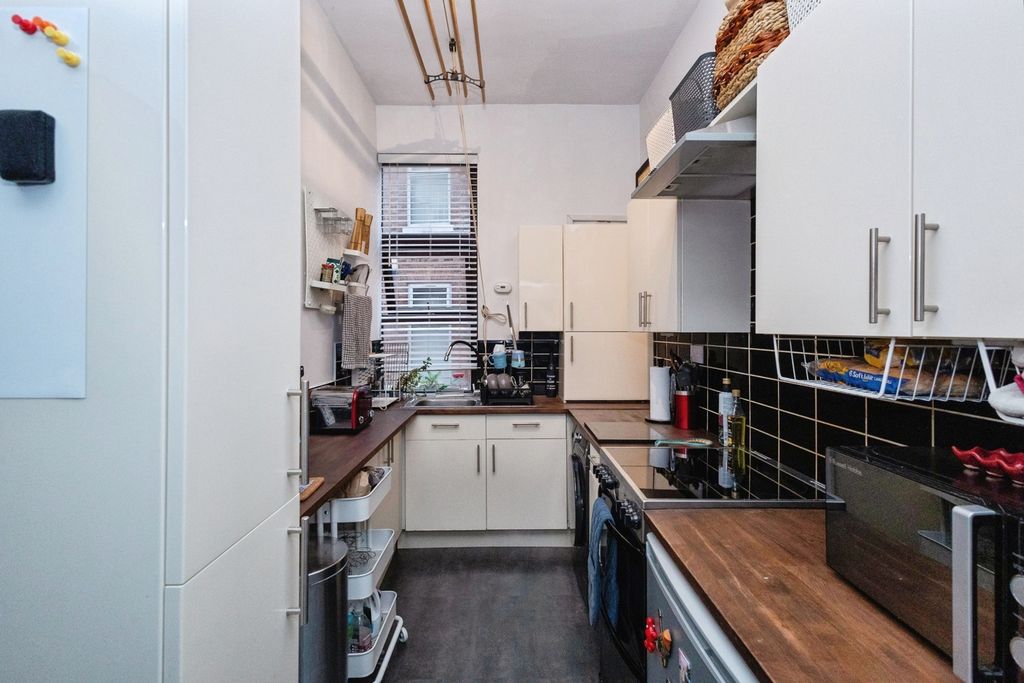 Property photo 2 of 17 Pbox-Img.Jpg