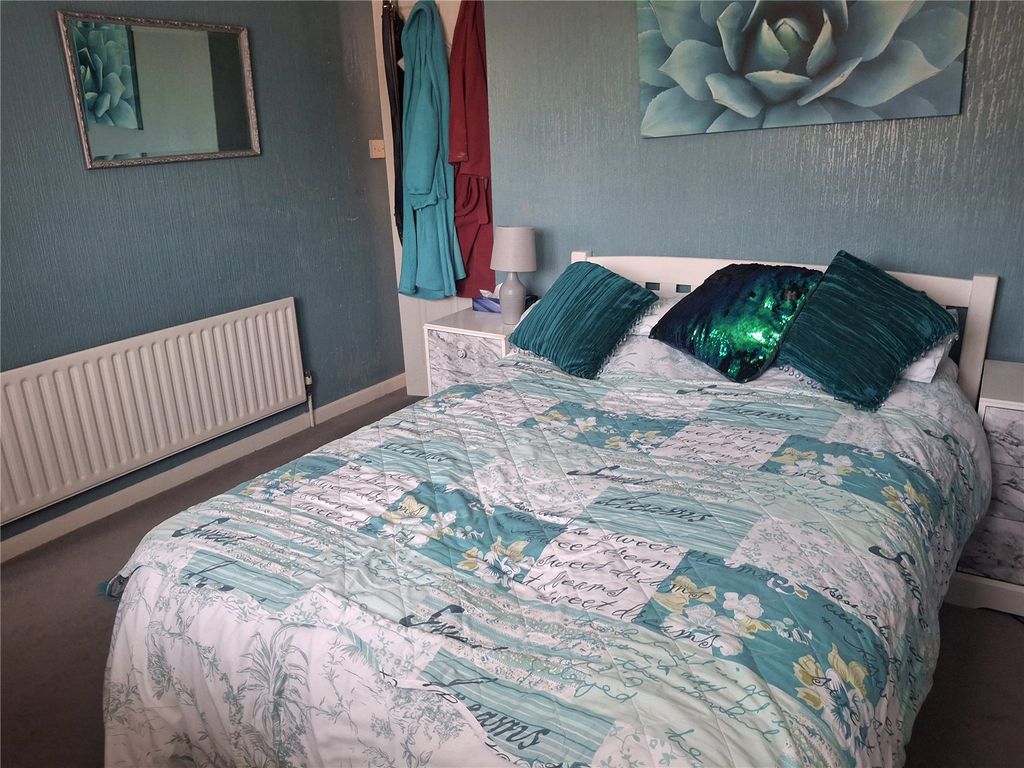Property photo 3 of 11 Picture No. 08