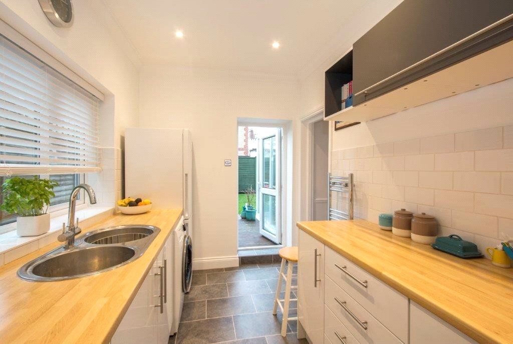 Property photo 2 of 13 Picture No. 10