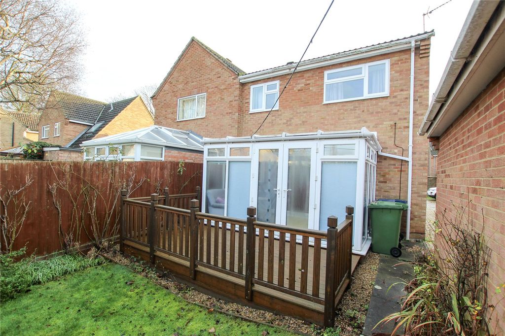 Property photo 3 of 17 Rear Aspect.