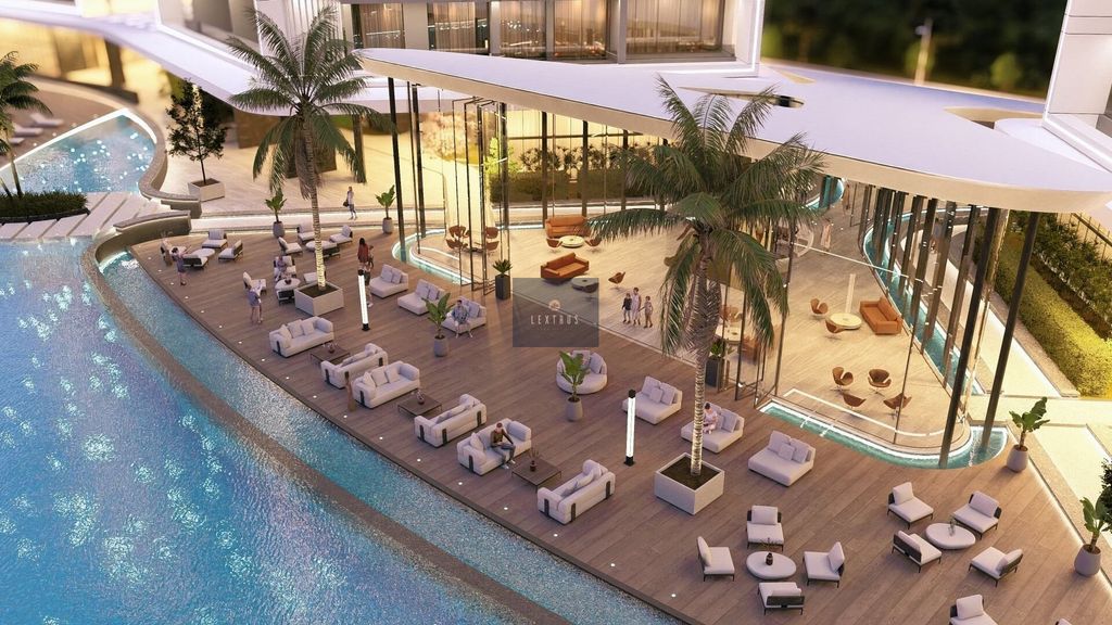 Property photo 3 of 36