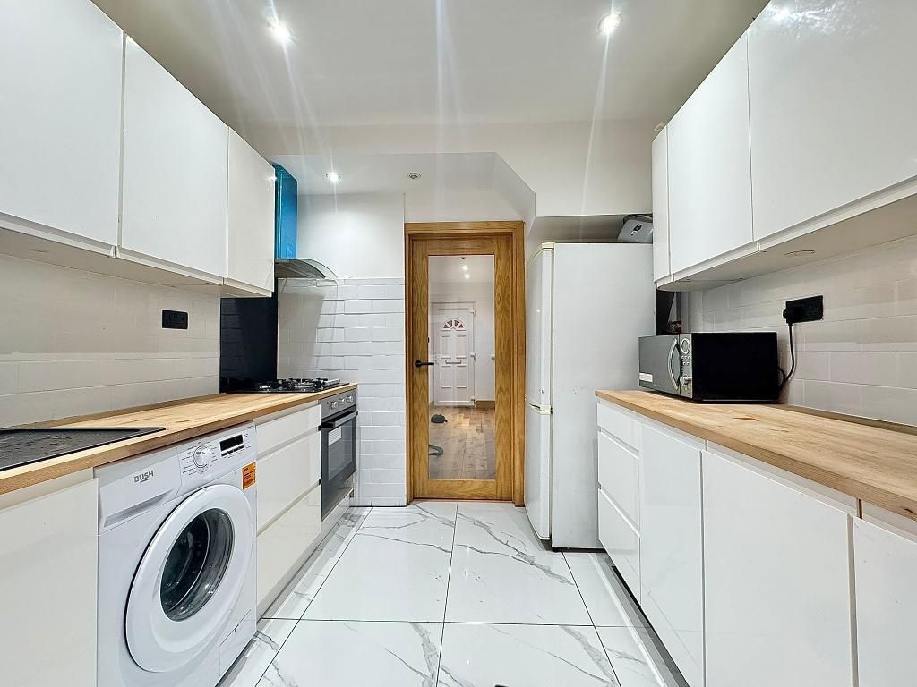 Property photo 2 of 10 Photo 2