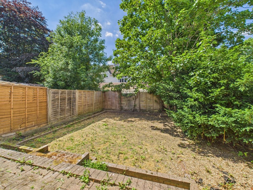 Property photo 2 of 9 Cam03750G0-Pr0058-Still008
