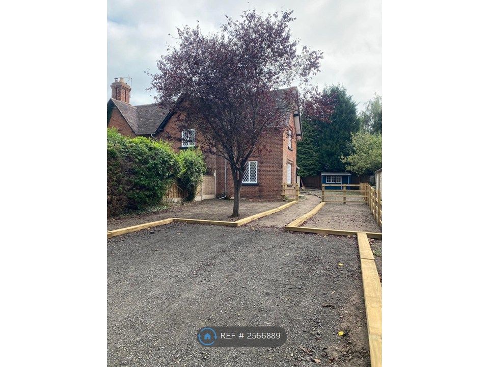 Property photo 1 of 10 Frontage With 2 Car Drive
