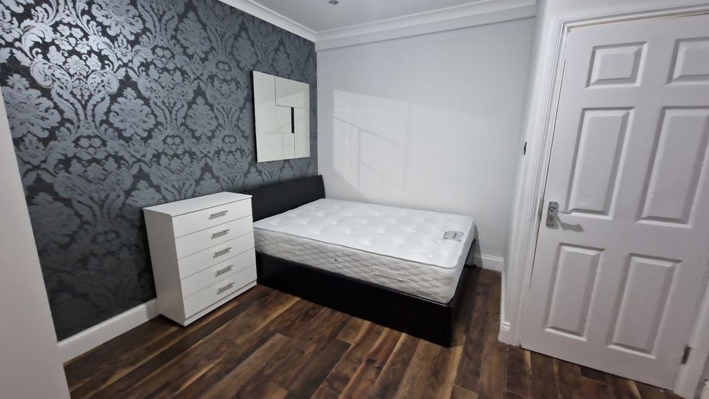 Property photo 1 of 6 Photo 1