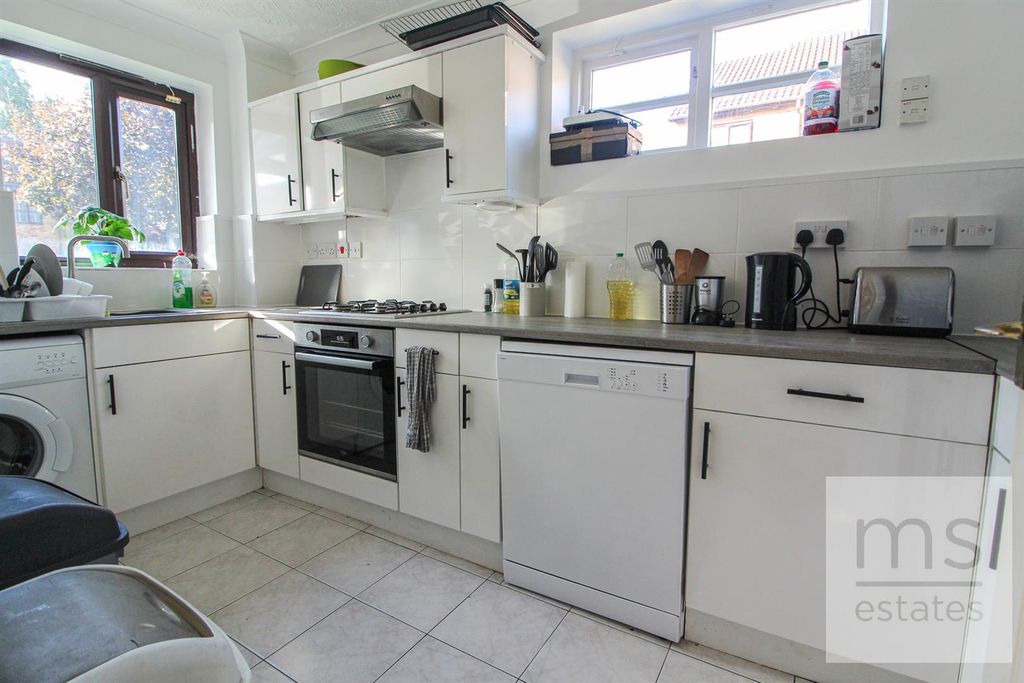 Property photo 3 of 20 Img_9465.Jpg
