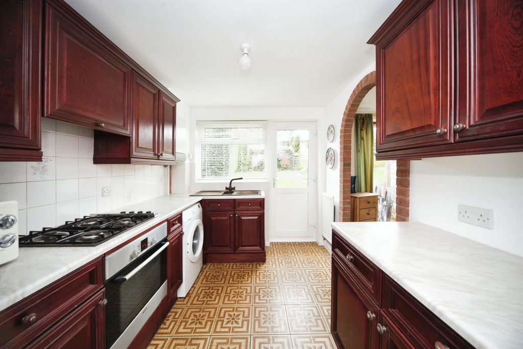 Property photo 3 of 17
