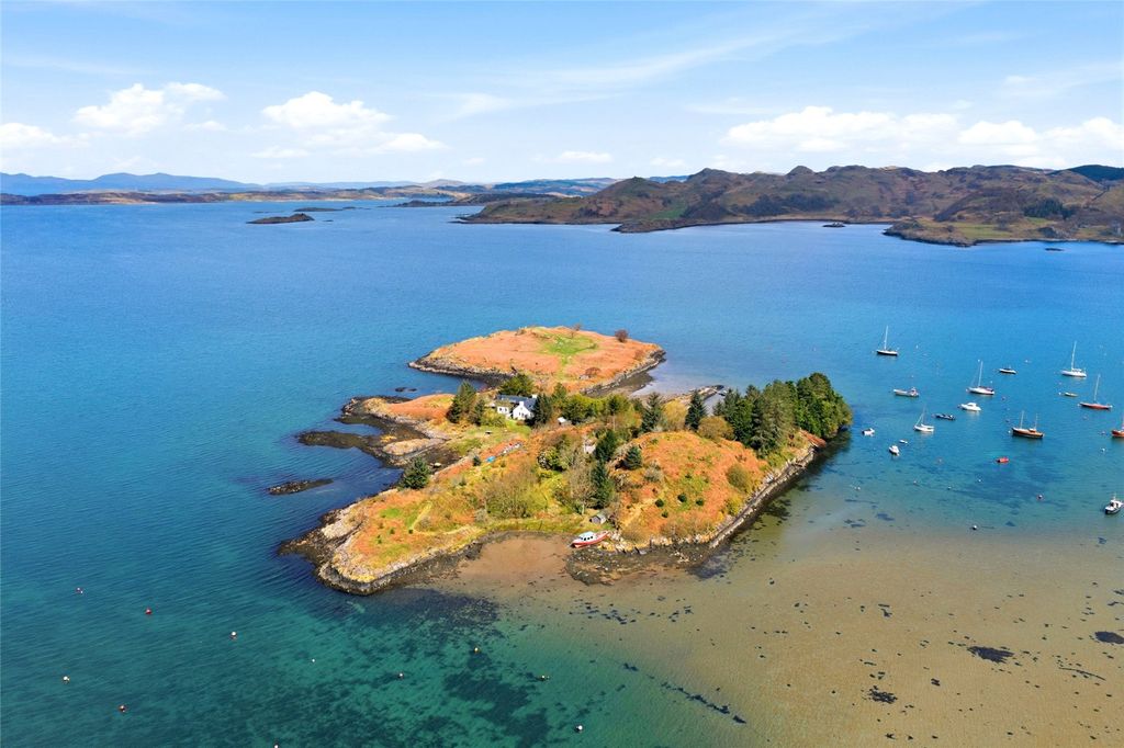 Property photo 3 of 38 Harbour Island