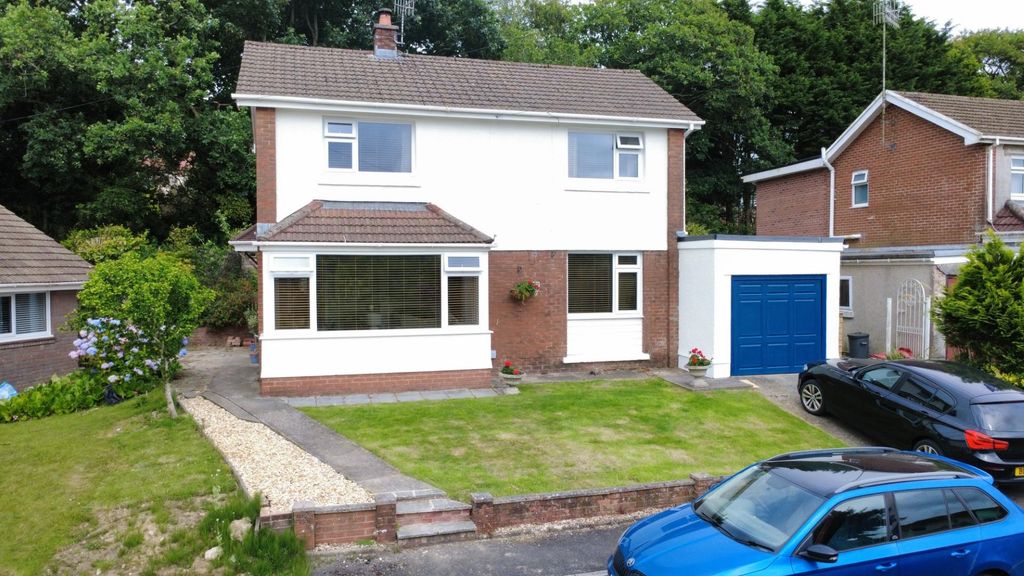 Property photo 1 of 24 Front 1.Jpg