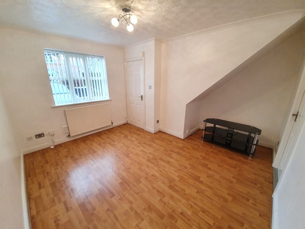 Property photo 2 of 7 1375513