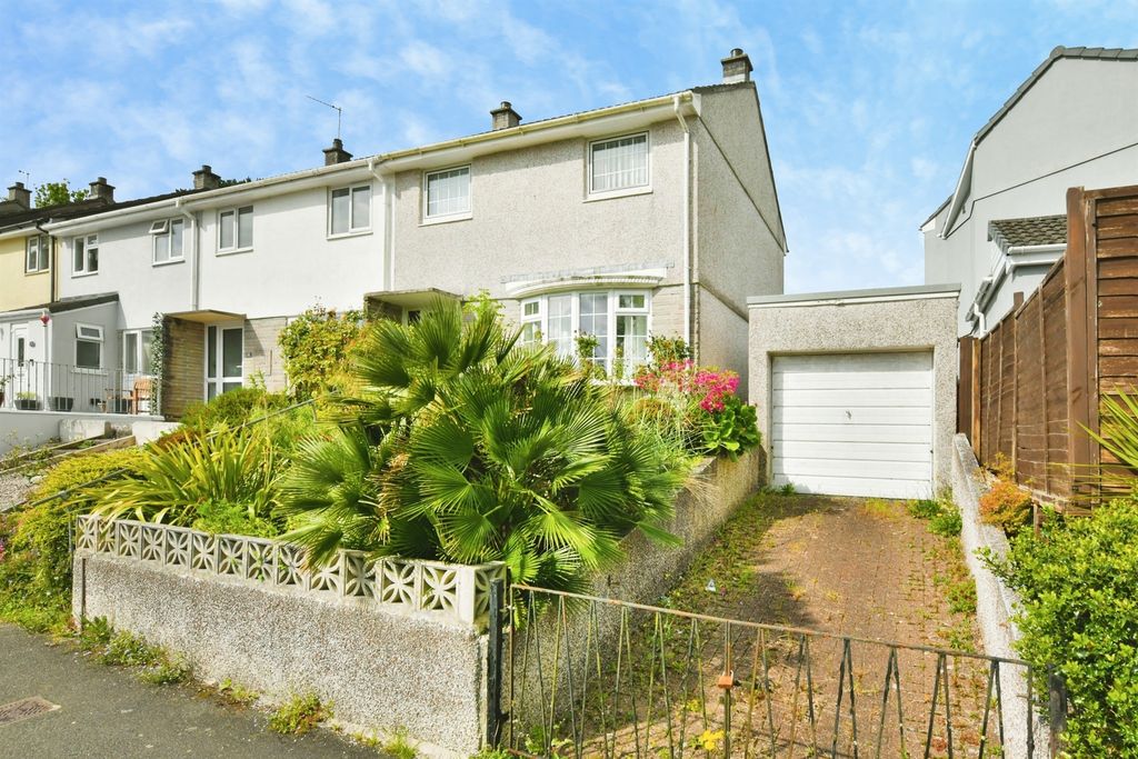 Property photo 1 of 20