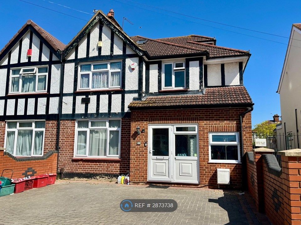 Property photo 1 of 25