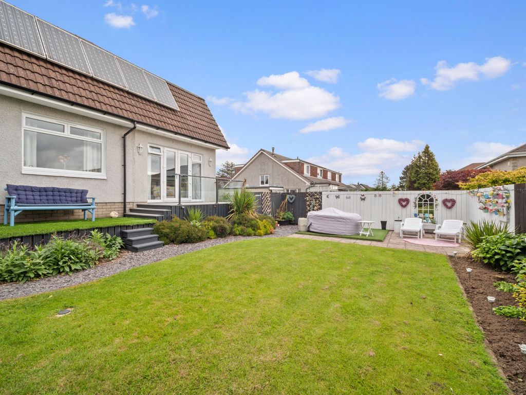 Property photo 3 of 45