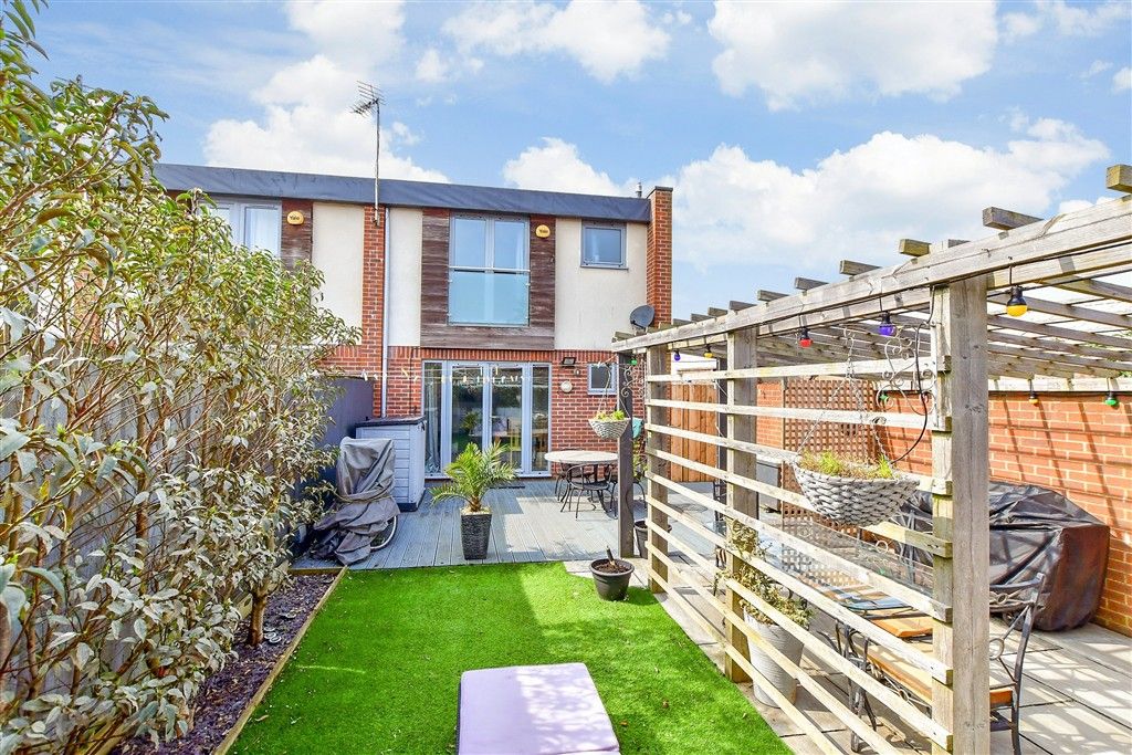 Property photo 3 of 12 Rear Garden