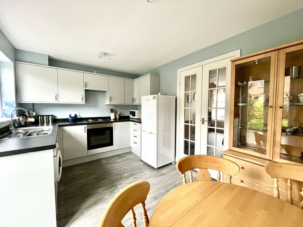 Property photo 3 of 9 Not Specified