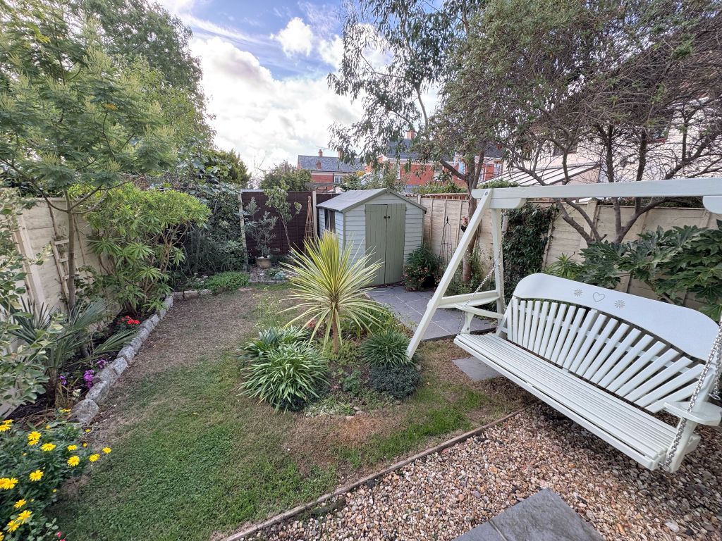 Property photo 2 of 13
