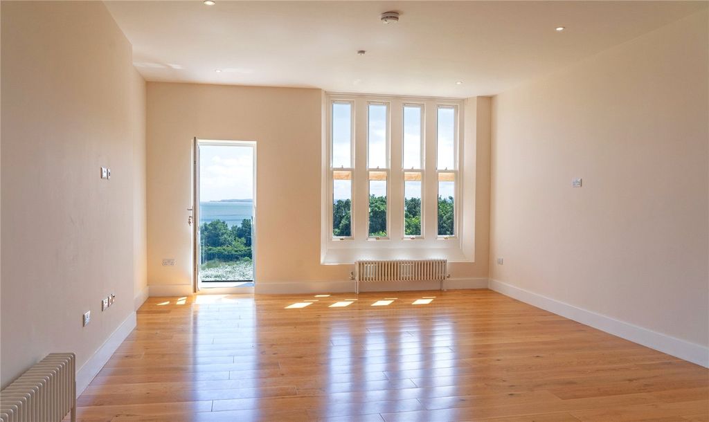 Property photo 3 of 10 Picture No. 03