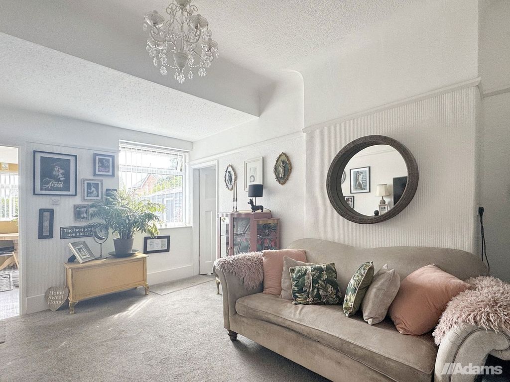 Property photo 3 of 30