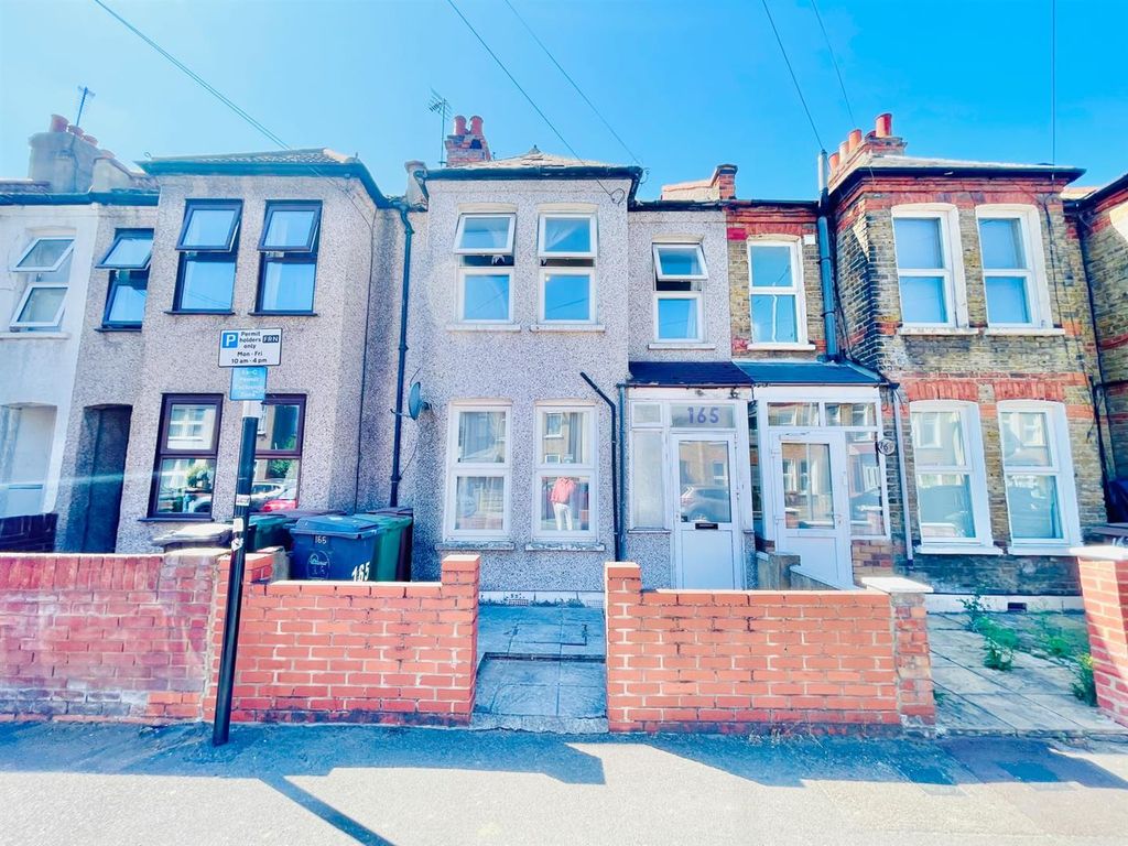 Property photo 1 of 10 Chelmsford Road (1).Jpeg