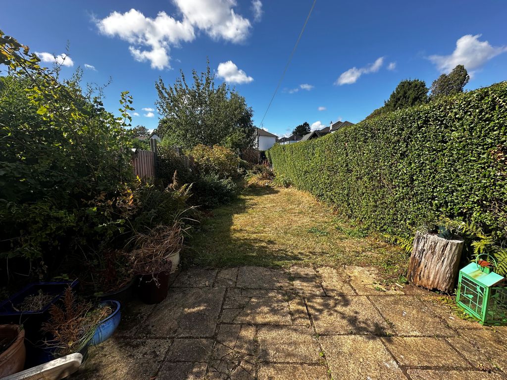 Property photo 3 of 20 Garden